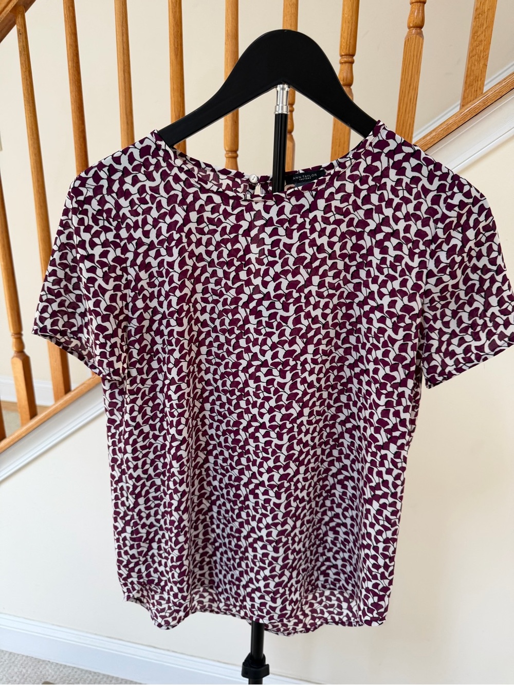Ann Taylor Short Sleeve Printed Blouse - Burgundy and White